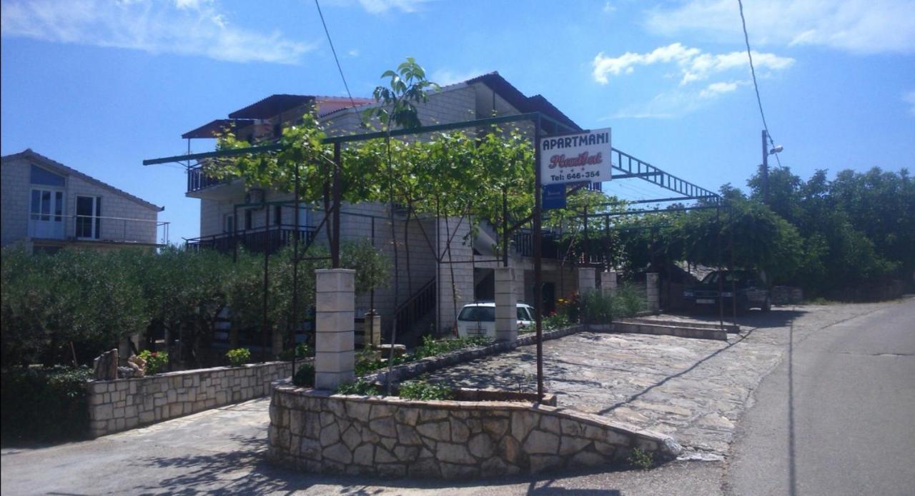 Apartments Plazibat Škrip 外观 照片